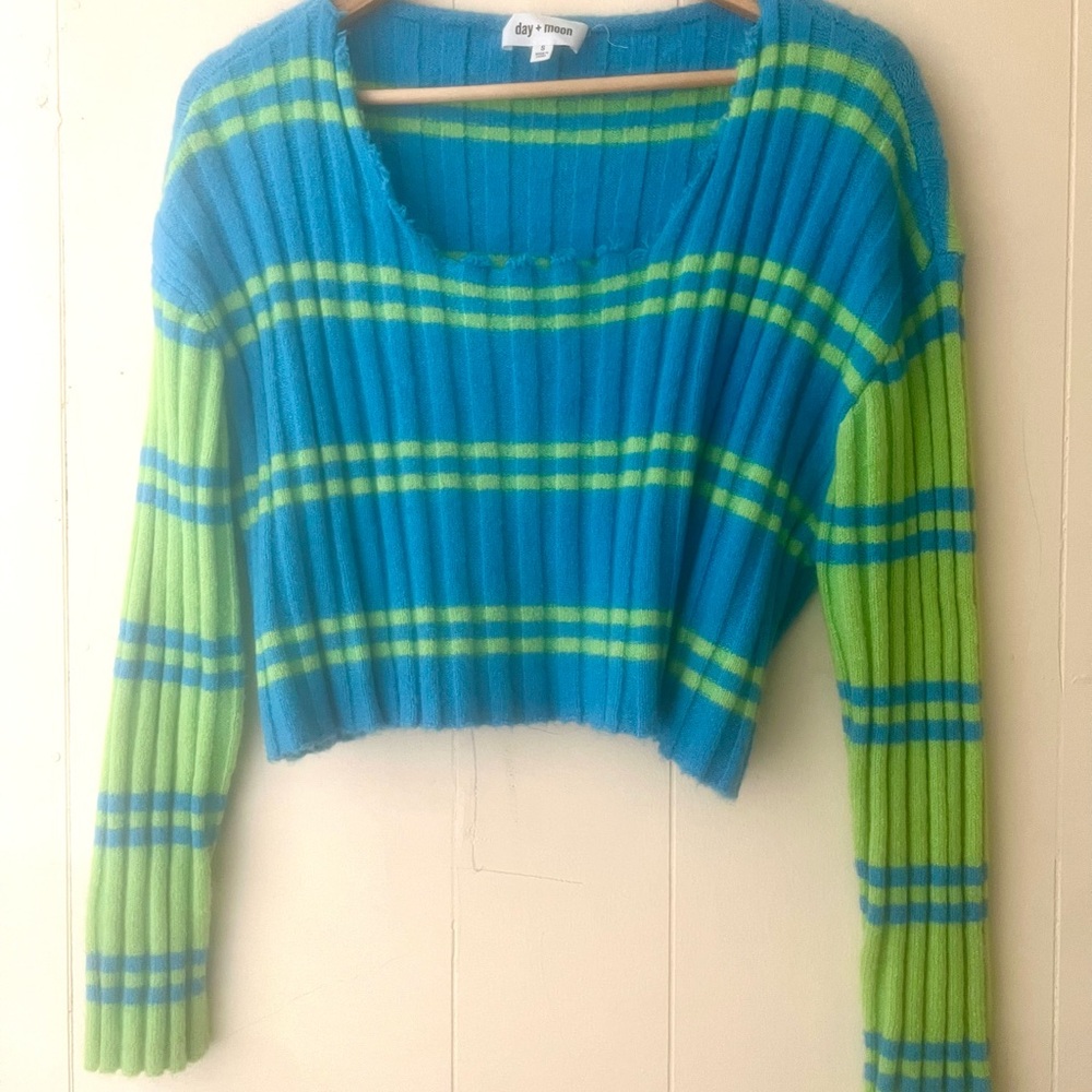 DAY + MOON | Vibrant Blue and Green Off-the-Shoulder Sweater